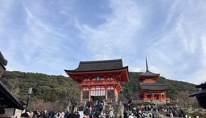 清水寺「音羽の滝」3つのご利益の意味や見どころを詳しく紹介！【京都市東山区】