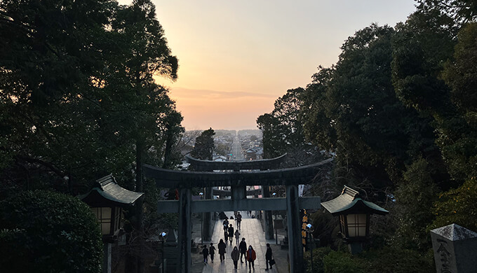 宮地嶽神社の駐車場はどこ？光の道が見れるパワースポットへ行く前にチェック！【福岡県福津市】